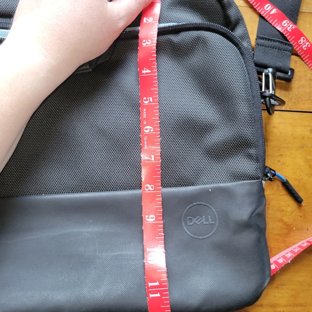 Dell 16x12 Inch Laptop Shoulder Bag New without tags